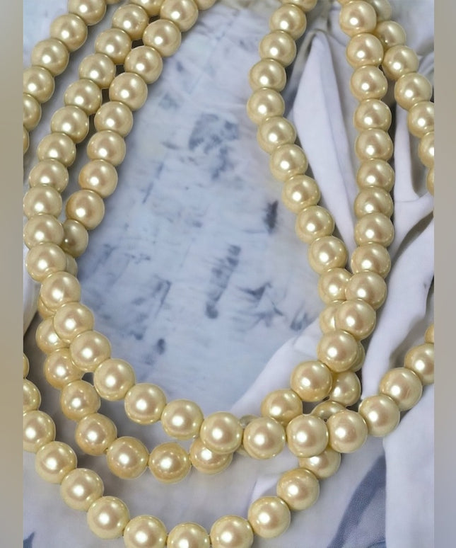 Vintage 3 strand faux pearl fancy necklace