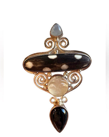 Vintage sterling silver 925 SAJEN goddess moonstone onyx pendantt brooch