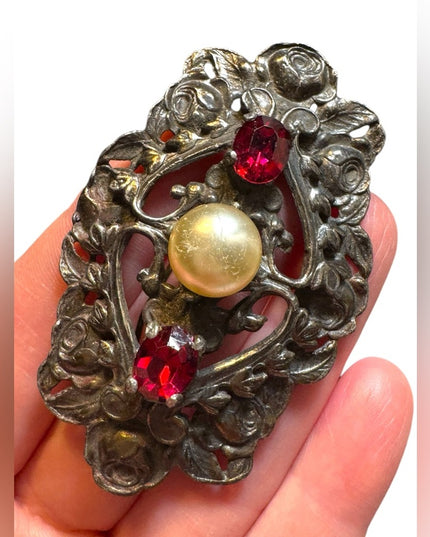 Antique large red crystal art nouveau floral Silvertone 1910 1920s brooch pin