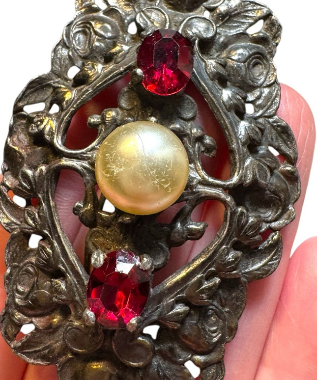 Antique large red crystal art nouveau floral Silvertone 1910 1920s brooch pin