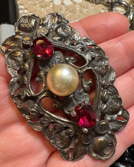 Antique large red crystal art nouveau floral Silvertone 1910 1920s brooch pin