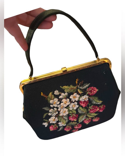Vintagee 1950s Strawberry floral Flower green needlepoint purse gold hardware