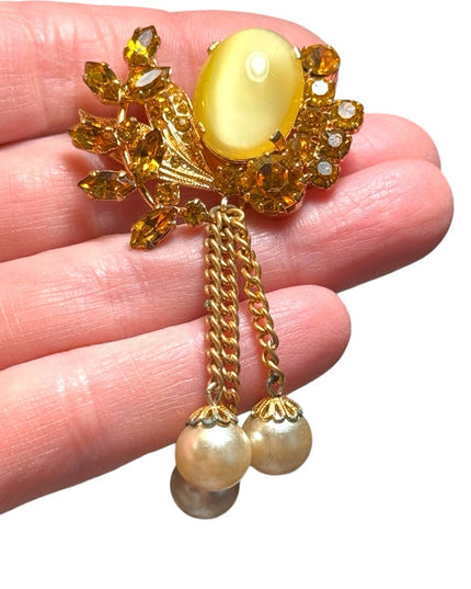 Vintage gold plt cats eye amber crystal pearl dangle floral brooch