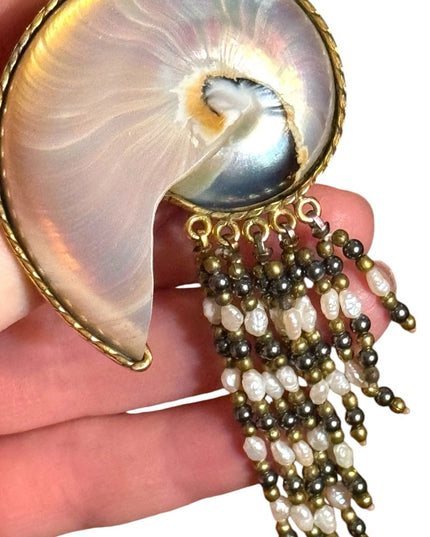 Elegant Gold and Pearl Shell brooch Mara Brahnza hand made vintage