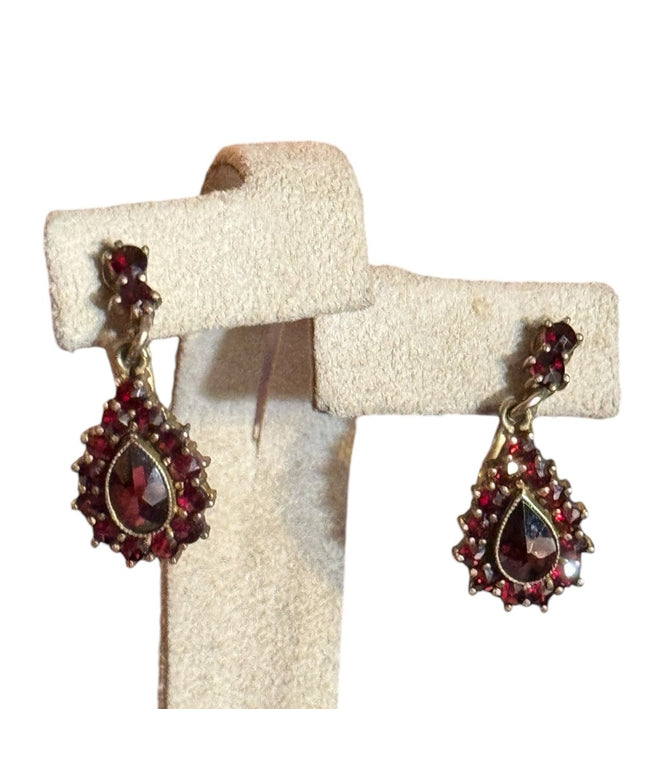 Antique sterling silver 925 gold plated Elegant Red garnet stone drop Earrings