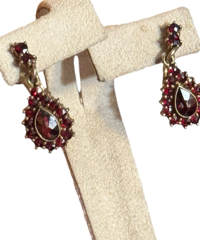 Antique sterling silver 925 gold plated Elegant Red garnet stone drop Earrings