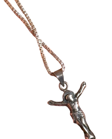 Silver vintage  sterling 925 Crucifix Pendant Necklace