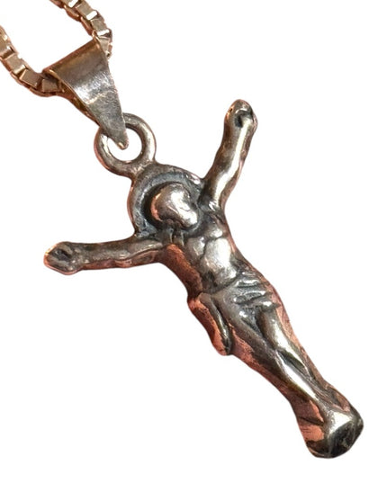 Silver vintage  sterling 925 Crucifix Pendant Necklace