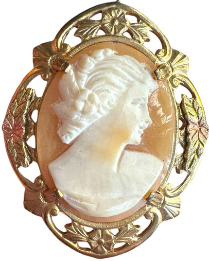 Elegant Gold filed etched bezel carved shell  Cameo Brooch