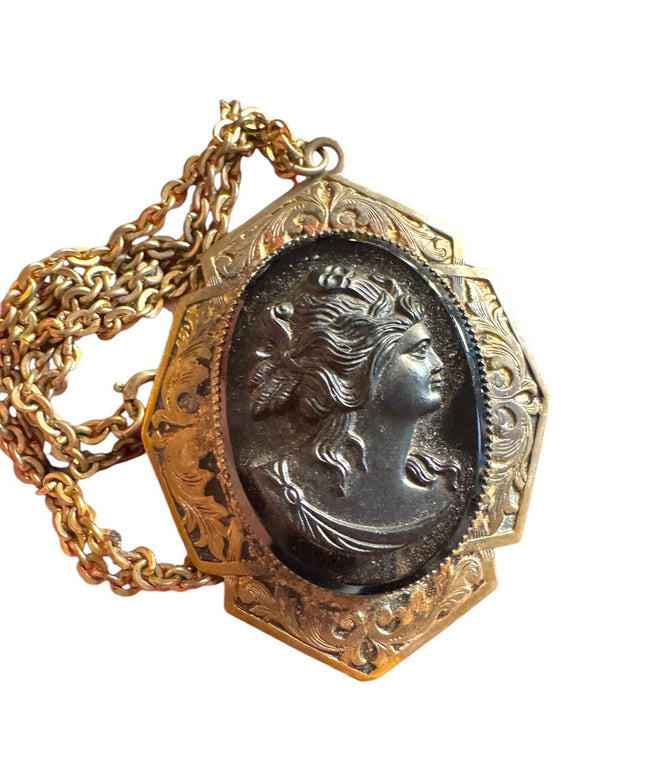 Vintage Gold and Black glass mourning Cameo Pendant Necklace
