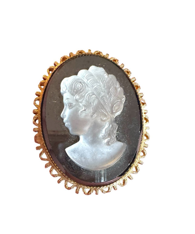 Vintage Oval Cameo Brooch Vintage Ivory Colour Cameo Left Facing