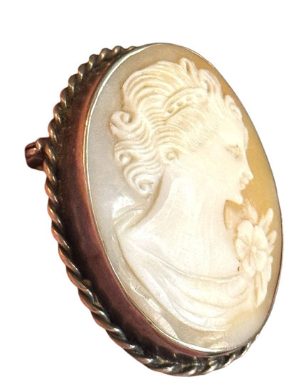 Vintage Sterling silver WBS carved shell Cameo twisted bezel brooch