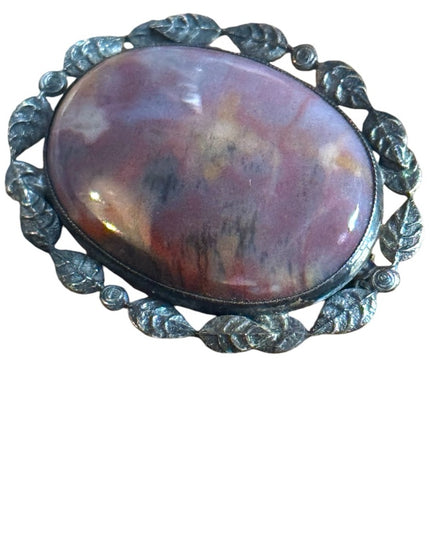 Antique Elegant sterling Silver Purple agate Brooch leafy bezel