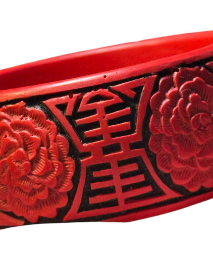 Vintage faux CINNABAR Red Floral Carved chinese symbol Bangle Bracelet