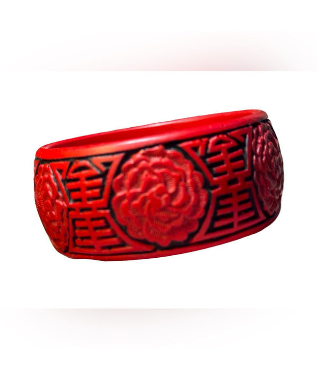 Vintage faux CINNABAR Red Floral Carved chinese symbol Bangle Bracelet