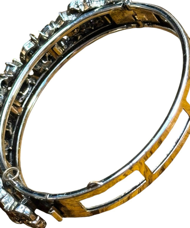 Elegant Gold &  Amber crystal LISNER fancy bangle latched Bracelet