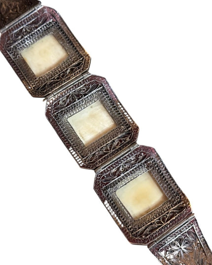 ANTIQUE CHINESE EXPORT OX BONE RED BIRD 800 SILVER FILIGREE SCRIMSHAW BRACELET