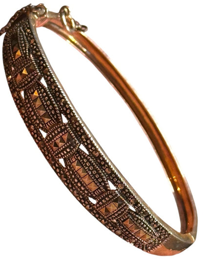 Elegant sterling silver 925 Thailand marcasite latched  Bangle Bracelet