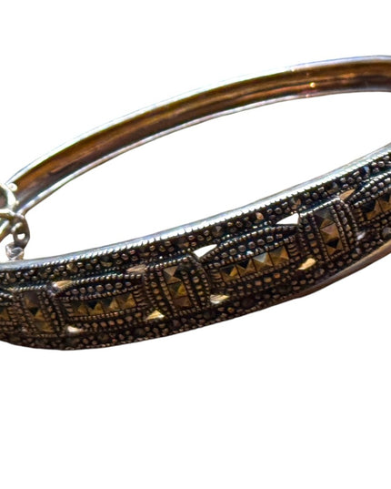Elegant sterling silver 925 Thailand marcasite latched  Bangle Bracelet