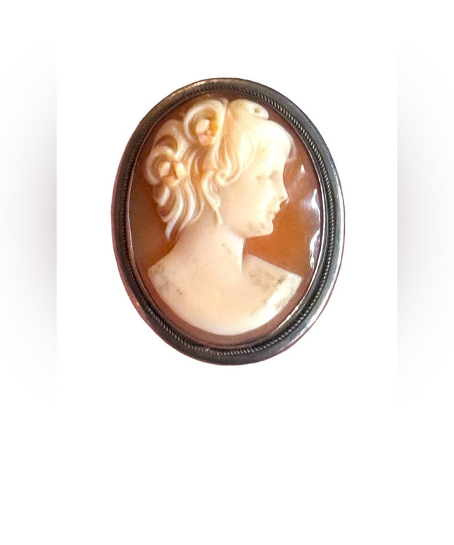 Elegant antique sterling silver 925 carved ahell Cameo Brooch