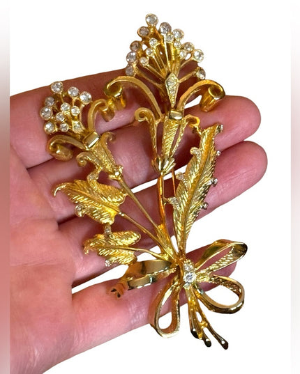 Elegant large gold plt Gold plated IVANA floral rhinestone brooch