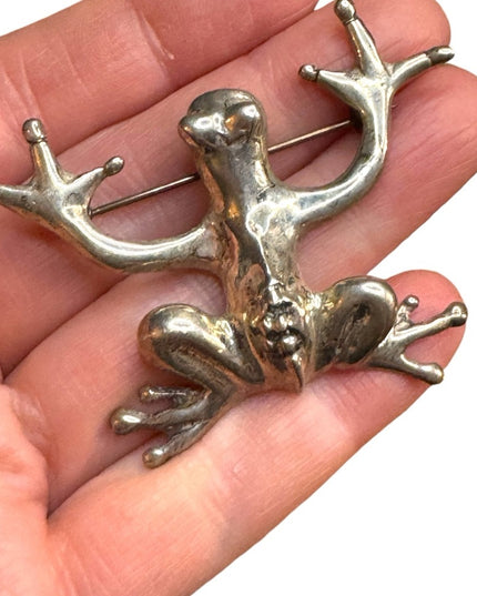 Vintage sterling Silver 925 large Frog Reptile brooch