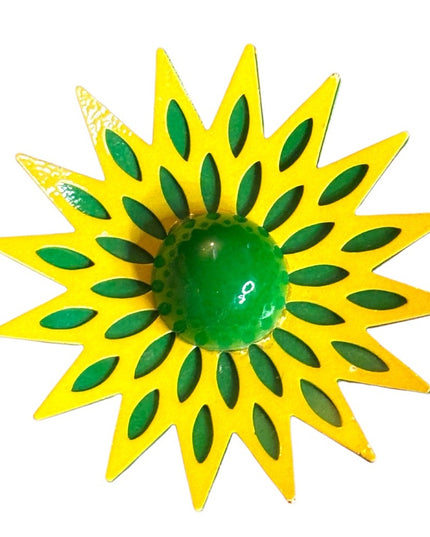 Vintage yellow & green metal 1960s pretty flower Sunflower Brooch