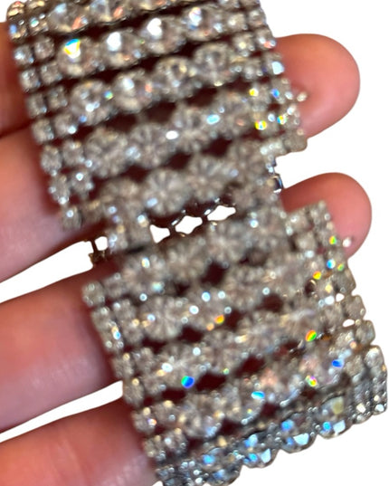 Vintage high quality Elegant wide statement Silver plt chunky Crystal Bracelet
