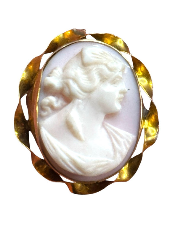 Elegant vintage Gold plt Angel skin shell carved Cameo pendant twist bezel