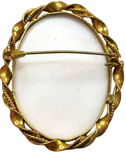 Elegant vintage Gold twist bezel gilt milk glass Cameo Brooch
