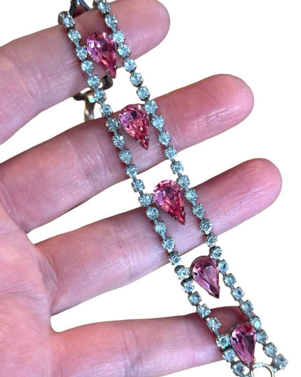 Vinatge 1970s Elegant Pink & clear crystal Teardrop bracelet