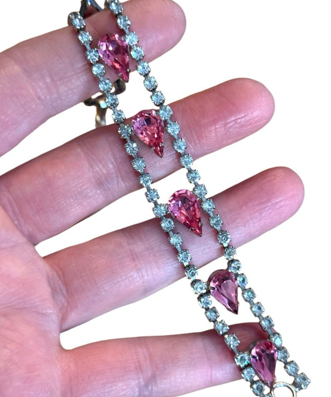 Vinatge 1970s Elegant Pink & clear crystal Teardrop bracelet
