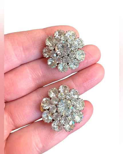 Vintage Elegant Silver finish high quality Crystal Flower clip on Earrings