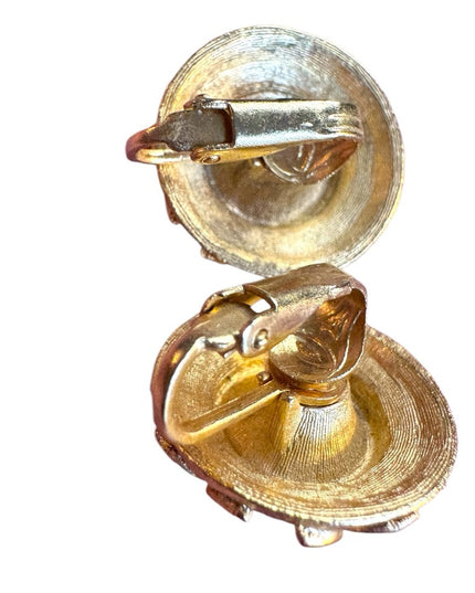 Vintage Gold textured design Pearl crystal rhinestone round Clip On Earrings