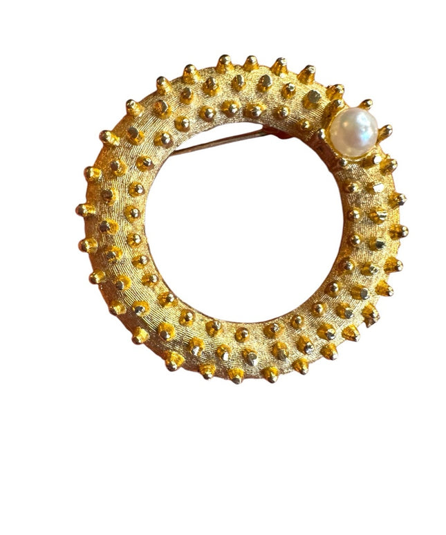 Vintage Mamselle Gold textured finish brooch with Pearl Accent