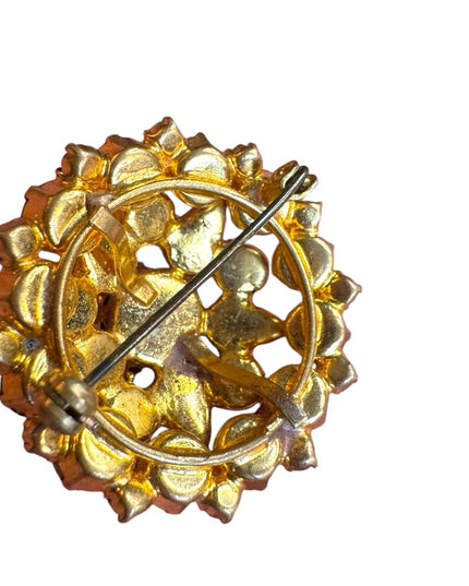 Elegant Vintage  Gold-Tone finish brown DOMED Crystal Brooch
