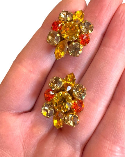 Vintage l1960s Floral oranges Crystal Earrings clipmon gold finish flower clip