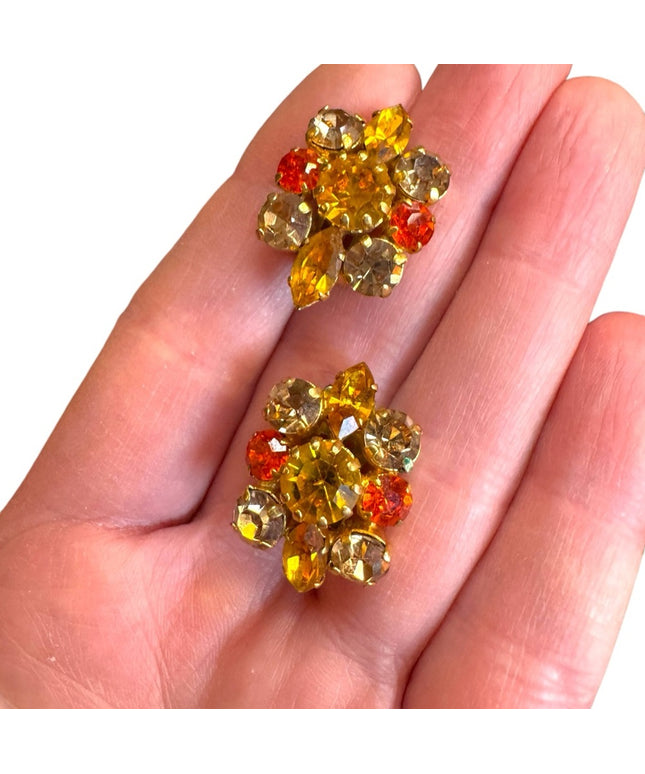 Vintage l1960s Floral oranges Crystal Earrings clipmon gold finish flower clip