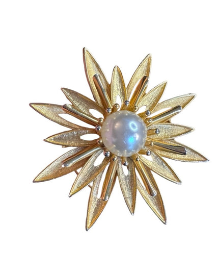 Vintage LARGE Cathe Gold plt Floral starburst  Pearl Brooch