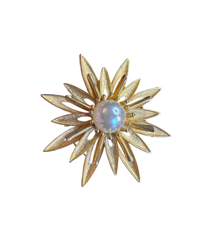 Vintage LARGE Cathe Gold plt Floral starburst  Pearl Brooch