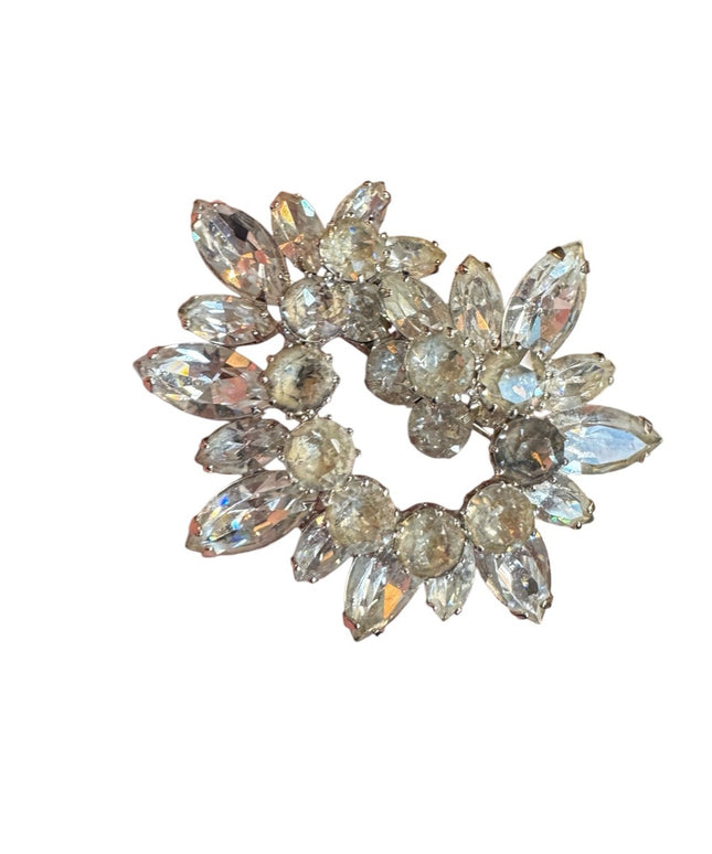 Elegant Vintage sstunning sparkly clear Crystal starburst Brooch silver finish