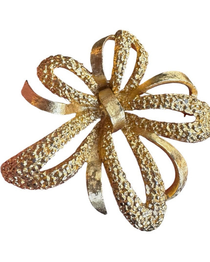 Vintage Gold Textured beautiful fancy BOW brooch