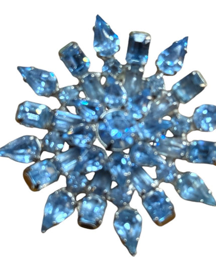 Vintage 1950s Stunning flower starburst BLUE Crystal Brooch
