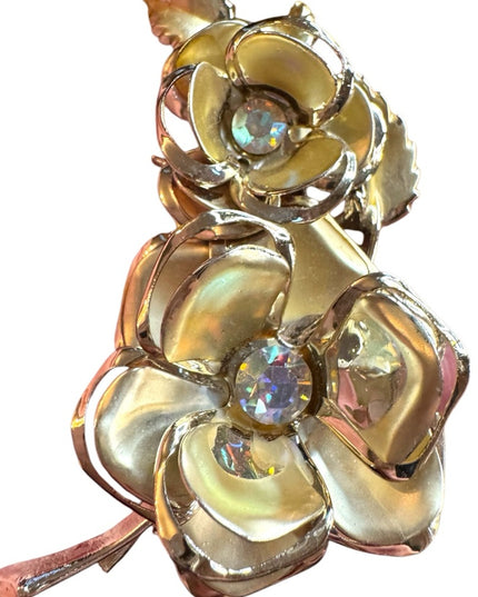 Gold finish vintage Floral flower Brooch with Crystal Accents