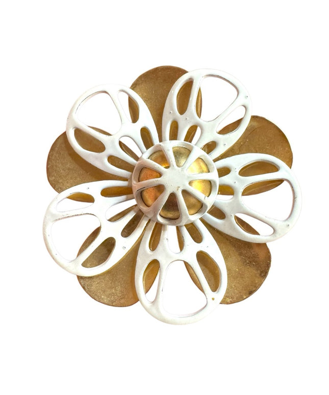 Vintage metal White and Gold Flower fancy Brooch