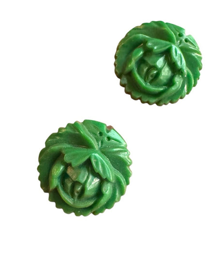 Vintage Green Leaf Earrings Bakelite  green 1950s Screw back