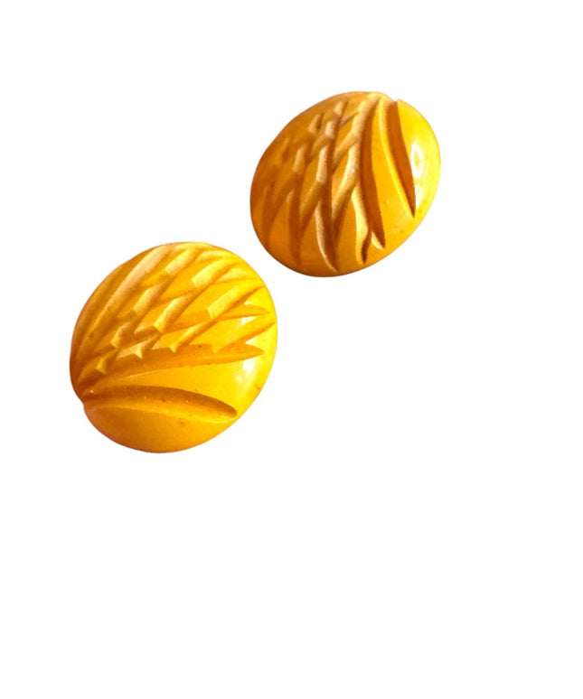 Vintage Yellow Carved Bakelite Earrings 1950s Screw back