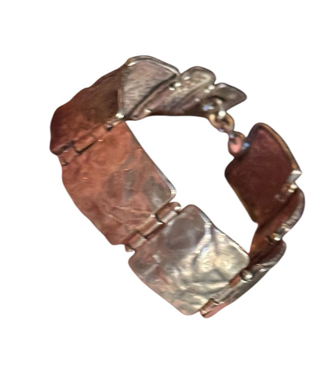 Lovely vintage Israel 925 sterling silver hammered metal modernist bracelet