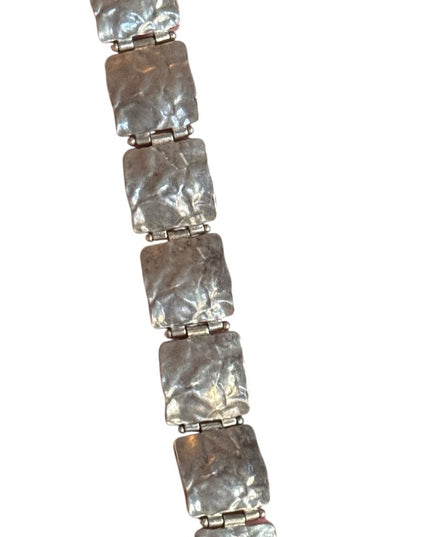 Lovely vintage Israel 925 sterling silver hammered metal modernist bracelet