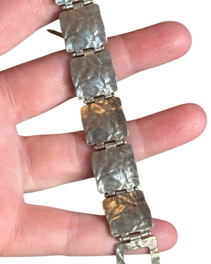 Lovely vintage Israel 925 sterling silver hammered metal modernist bracelet